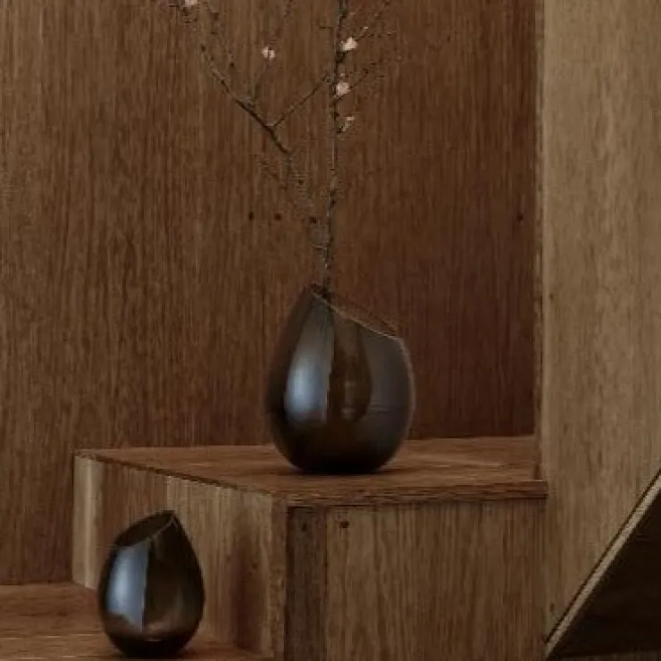 Hot Blomus DROP Handblown Colored Glass Vase