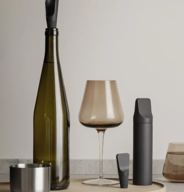 Sale Blomus ILO Wine Pourer