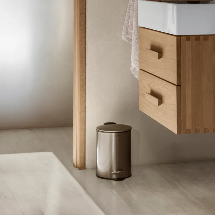 New Blomus TUBO Pedal Bin Wastepaper Basket - Metallic